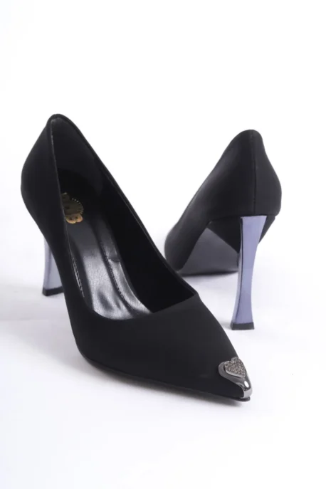 Siyah Renk Gümüş Topuklu Stiletto - 9 cm Tokalı Zarafet ve Modern Şıklığın Tamamlayıcısı